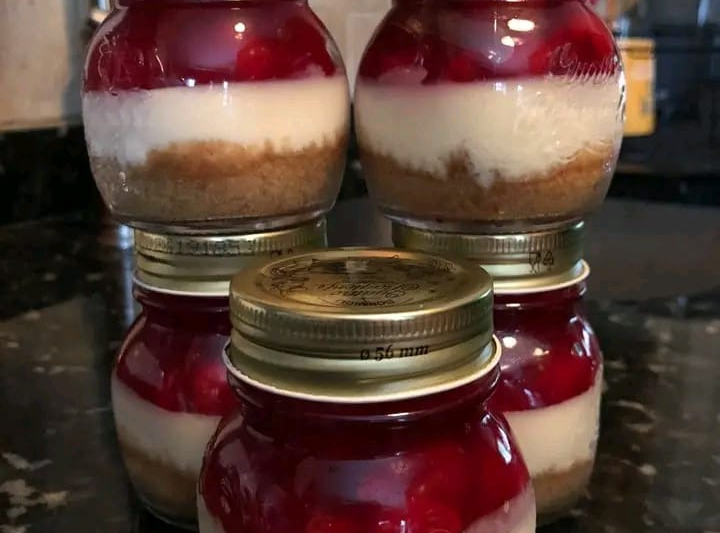 Creamy Mini Cheesecakes Recipe